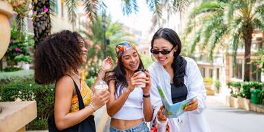 Mit den Girls: Die besten Reiseziele f&uuml;r den n&auml;chsten M&auml;delstrip