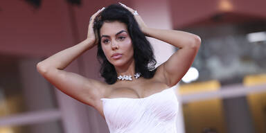 Georgina Rodriguez gönnt sich teuerste Handtasche der Welt