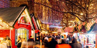 Gesund auf dem Weihnachtsmarkt: Diese Gerichte können Sie ohne Reue genießen