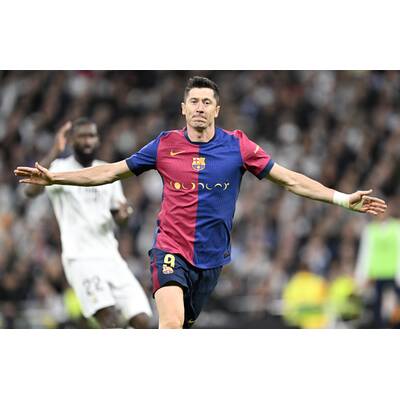 1. Robert Lewandowski (Barcelona)