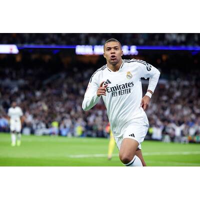 1. Robert Lewandowski (Barcelona)