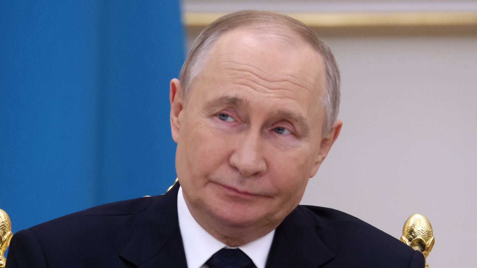 Putin stellt ultimatum russischer pass oder gehen oe24 at