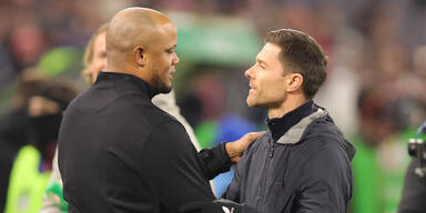Vincent Kompany & Xabi Alonso