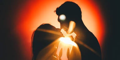 Loveboxxx-Angebote bei Amorelie: Diese Geschenkboxen sorgen f&uuml;r besondere Momente