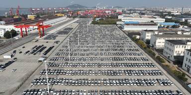 Trump-Z&ouml;lle: VW verh&auml;ngt Lieferstopp auf Schiffe und Z&uuml;ge