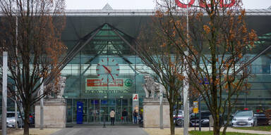 Bombendrohung legt Linzer Hauptbahnhof lahm