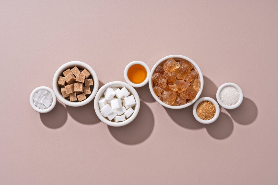 6 Anzeichen, dass Sie zu viel Zucker zu sich nehmen
