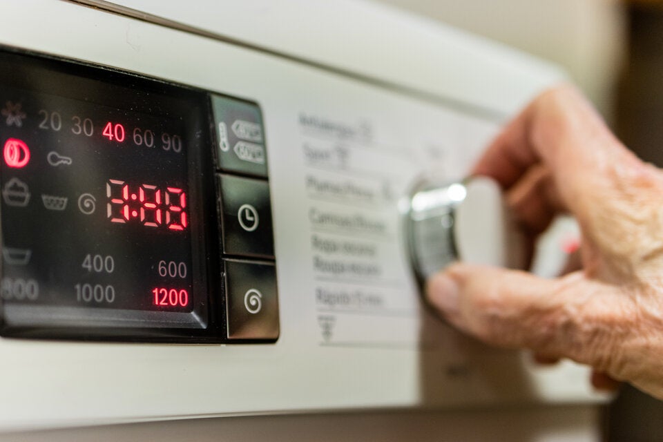 Wäsche waschen: 3 geniale Hacks, die Wasser und Strom sparen!