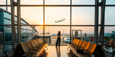 Weil sie Durchfall bekam, musste der komplette Flug gecancelt werden