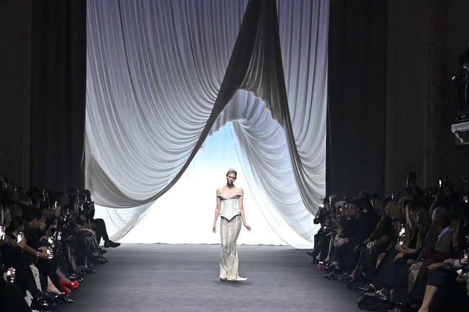 Schock bei der Haute Couture Week: Dior & Gaultier sagen ab - das steckt dahinter