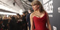 Diese geheime Botschaft steckt hinter Taylor Swifts Grammy-Look