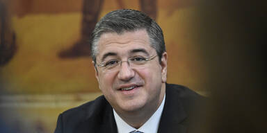 Apostolos Tzitzikostas