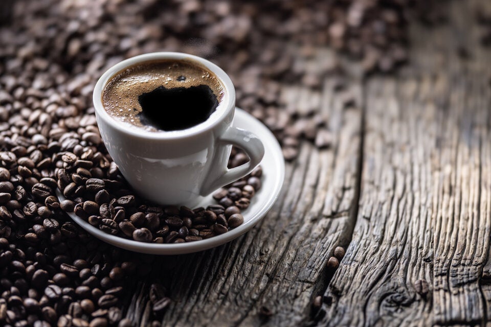 Laut Studie: So viele Tassen Kaffee schützen Ihre mentale Gesundheit