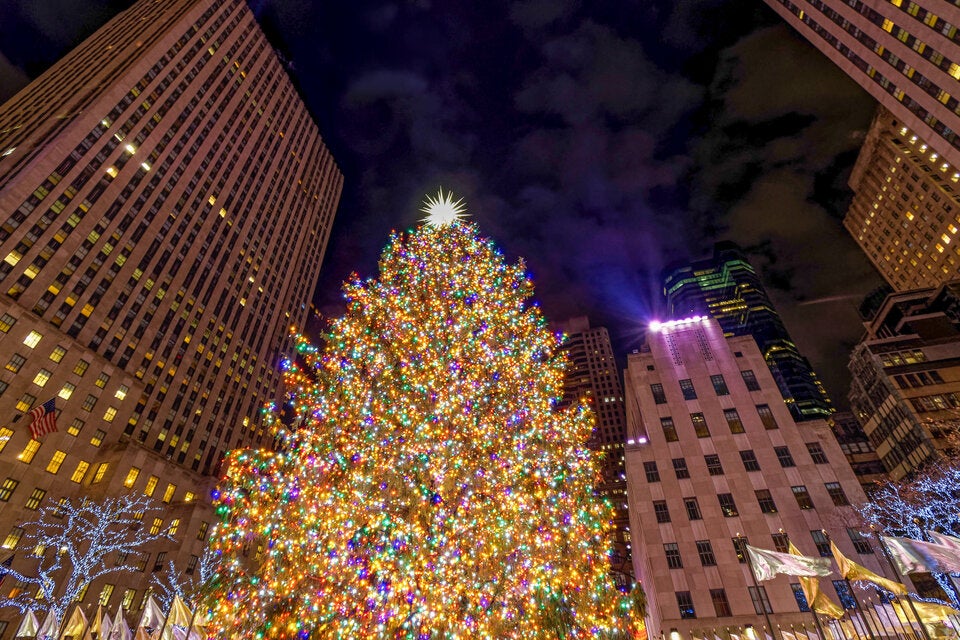 Weihnachten fällt in New York ein bisschen größer als hierzulande aus - ikonischer Weihnachtsbaum beim Rockefeller Center. 