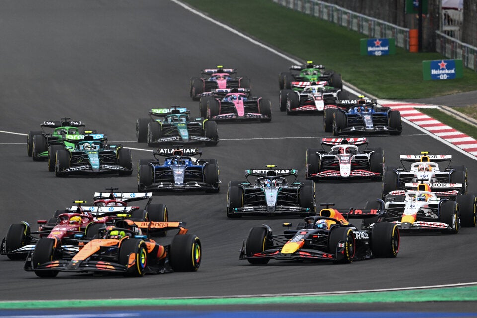 Verstappen will an McLaren vorbei.