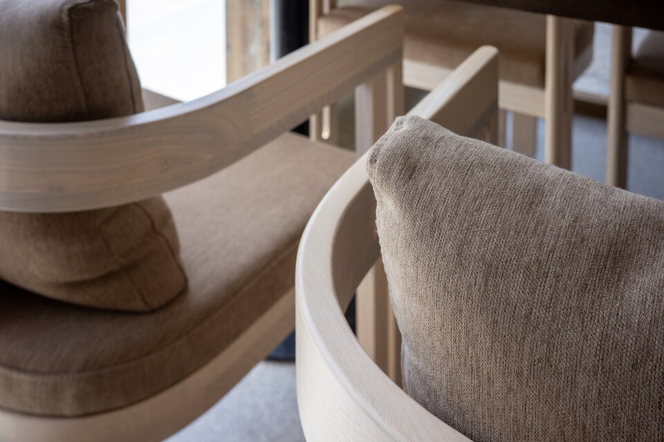 Homeland eröffnet: Neuer Luxus-Möbelhändler bringt frischen Wind nach Wien