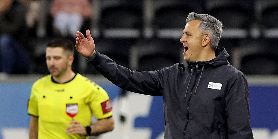 Trainer-Eklat: Semlic rechnet mit Schiedsrichtern ab