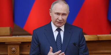 Nach "Ärsche"-Eklat: Russland prüft Waffenruhe doch