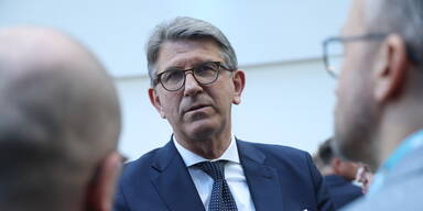 Paukenschlag: Kulturminister will Google jetzt zerschlagen