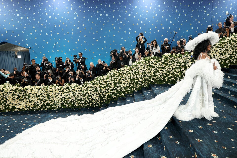 Mit 81: Diana Ross stiehlt bei der Met Gala 2025 allen die Show
