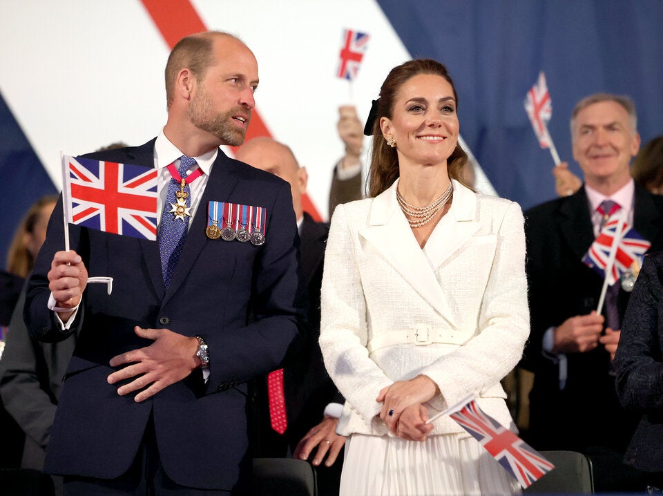 VE Day: Kates strahlendes Comeback im Schnäppchen-Look