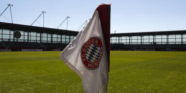 Hartberg-Trainer bricht im Camp des FC Bayern zusammen – tot