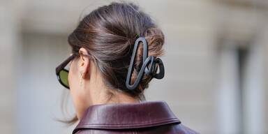 Heiße Köpfe, coole Frisuren: 8 Hairstyles für Hitzetage, die (fast) alles aushalten