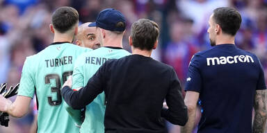 Guardiola Henderson FA Cup