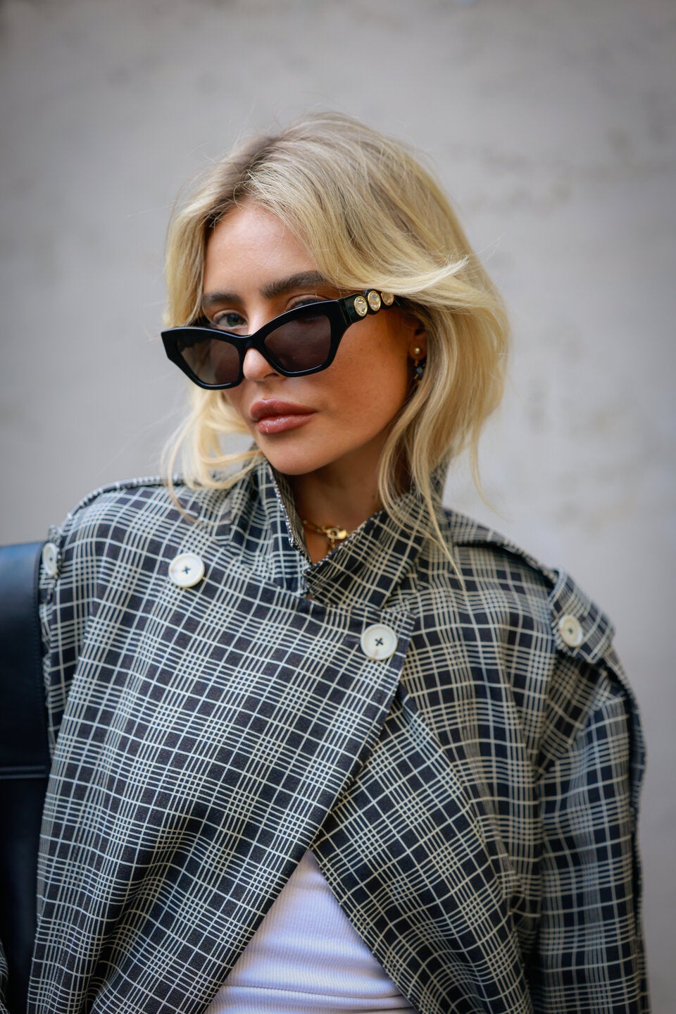 Sonnenbrille statt Botox? Diese Brillenform hat einen Anti-Aging-Effekt