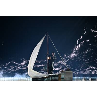 Warten aufs Voting: Nemo performt seinen neuen Song 