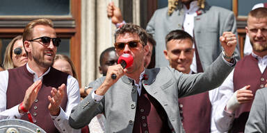 Thomas Müller im Anflug nach Salzburg, Rapid zieht Beljo-Option nicht