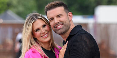 Jay Khan mit seiner Partnerin Jessie