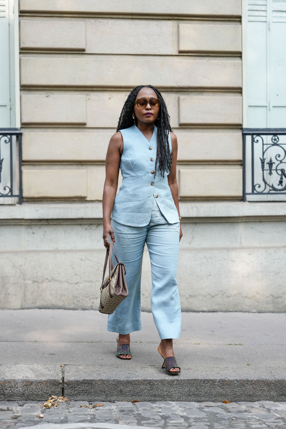 Hot Office Summer: Trendige Bürolooks für '30-Grad'-Tage