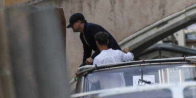 Leonardo DiCAPrio: SO fad ist ihm auf der Hochzeit