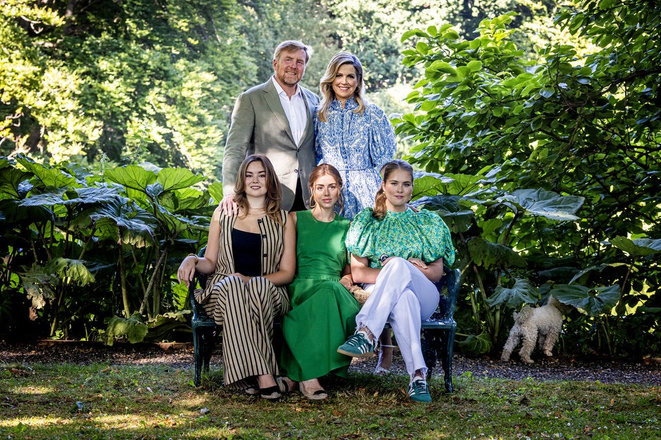 König Willem-Alexander, Königin Maxima und ihre Töchter, die Prinzessinnen Amalia, Alexia und Ariane