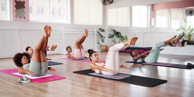 Mit dieser einen Pilates-&Uuml;bung wirken Sie sofort 10 Jahre j&uuml;nger