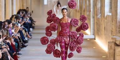 Haute Couture Week 2025: Diese Shows haben uns komplett umgehauen!