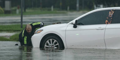 Nach Flut in Texas: Vermissten-Zahl deutlich nach unten korrigiert