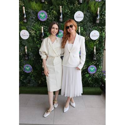  Liam Hemsworth & Gabriella Brooks