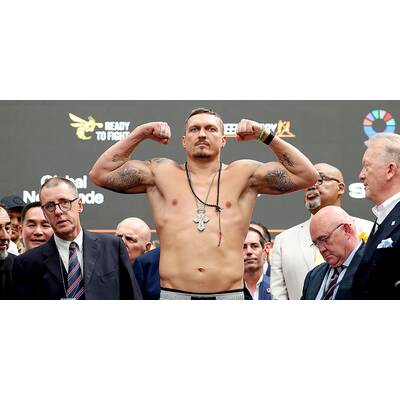 Oleksandr Usyk (38)