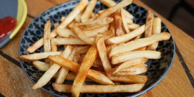 Mit DIESEM Trick bekommen Sie selbstgemachte Pommes knusprig wie im Restaurant