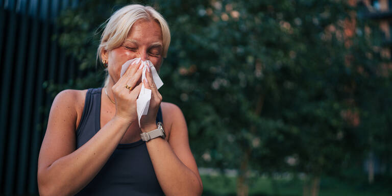 Nicht Kaffee: Dieses überraschende Koffeingetränk soll bei Heuschnupfen helfen