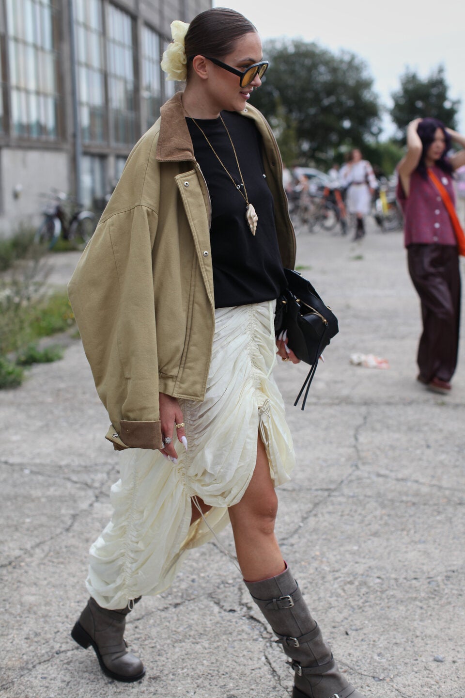 Frühlingstrends 2026: Diese Übergangsjacken tragen jetzt alle