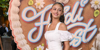 "HeidiFest": Leni Klum sorgt im Hochzeits-Dirndl für Aufsehen