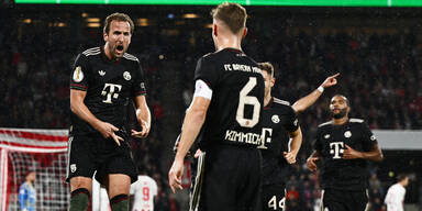 FC Bayern &uuml;berrollt auch FC K&ouml;ln