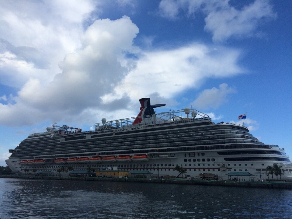 Carnival Horizon