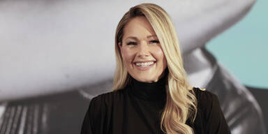 MUGLER macht Helene Fischer zum Alien