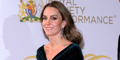 Wow! Prinzessin Kate zeigt uns den perfekten Weihnachtslook