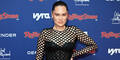 Jessie J sorgt im gewagten Netzkleid für Schnappatmung