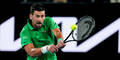 Djokovic startet souverän! Serbe feiert 100. Sieg in Melbourne